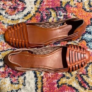 American Eagle flats